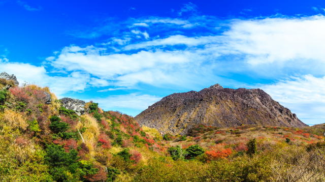 雲仙岳の最高峰、かつ日本一新しい山「平成新山」