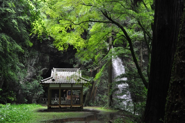 岩戸神社